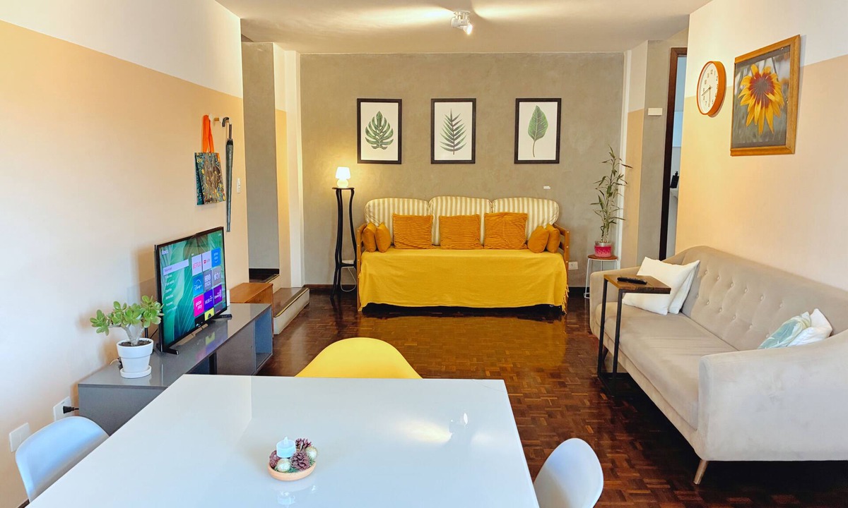 Juveve Apartment | Three-bedroom apartment with garage in Juvevê, 110 m2 of tranquility. Domo Lodging