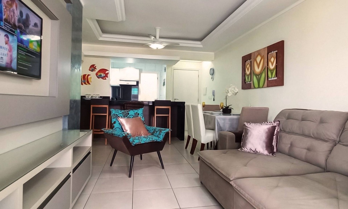 Capao da Canoa Apartment | Two-bedroom apartment in the center of Capão da Canoa.