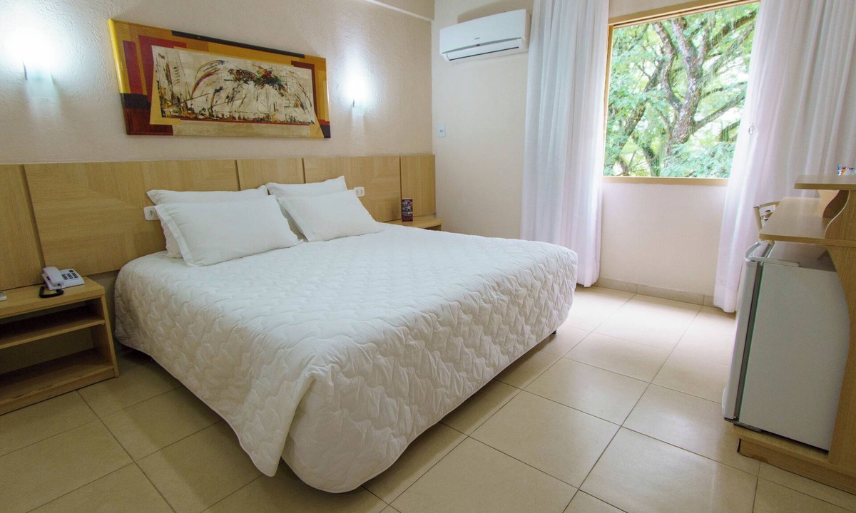 Foz do Iguacu City Centre Hotel | Two Rooms | Breakfast Included | Near Iguazu Waterfalls