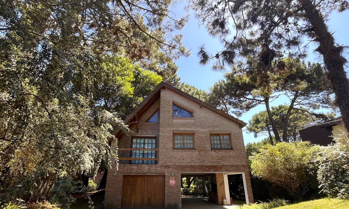 Valeria del Mar House | "Valeria" House I Ideal for Families, Near the Beach I Ayres del Bosque Accommodations