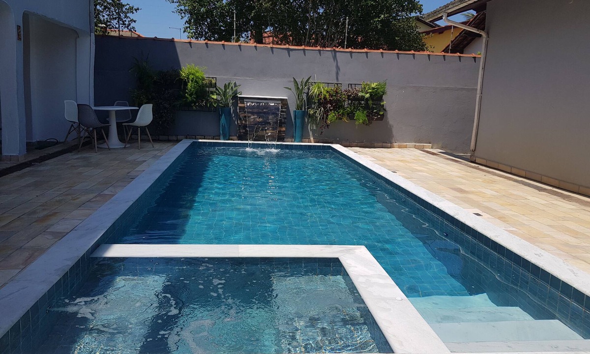Cibratel II House | Wonderful! 6 bedrooms, 6 bathrooms, swimming pool, barbecue, 300m from Cibratel 2 beach.