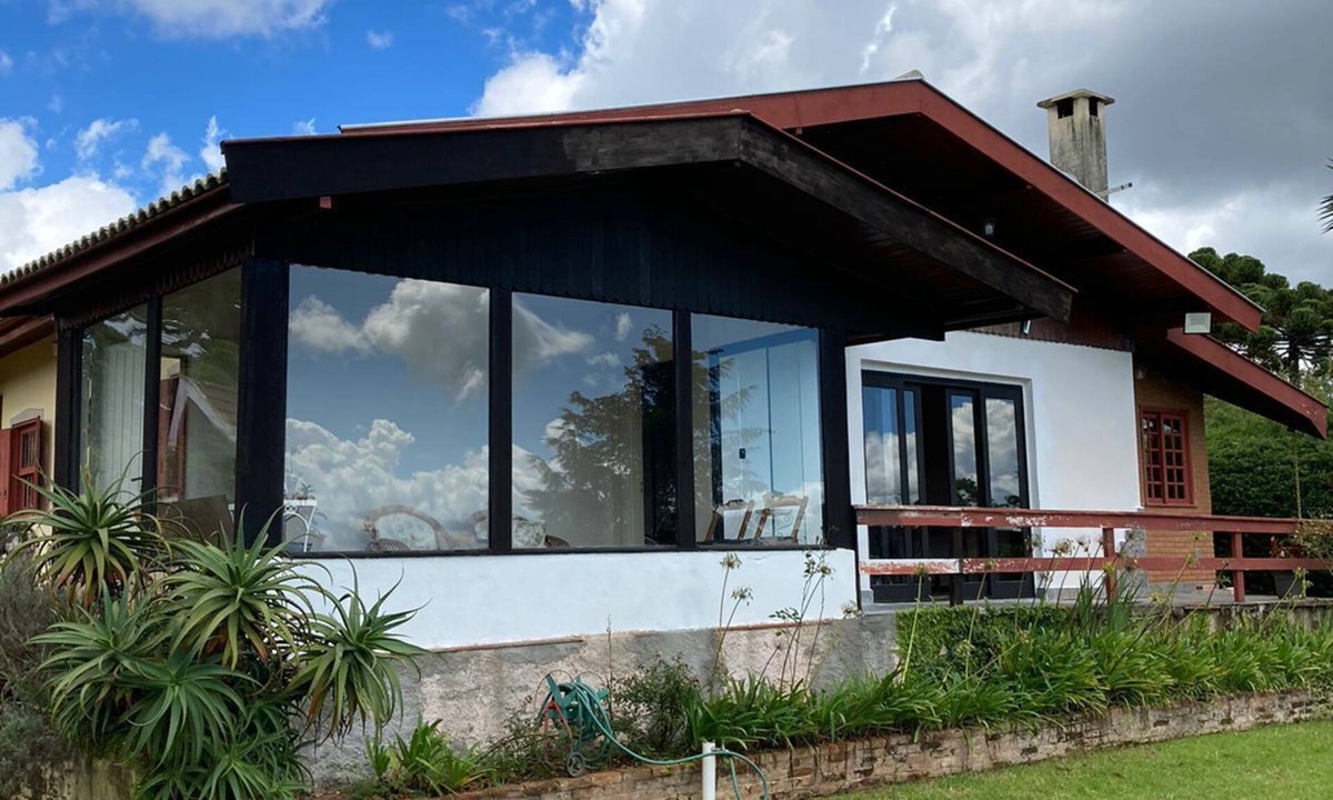 Alto da Boa Vista House | Wonderful 8-bedroom house in Campos do Jordão perfect for groups