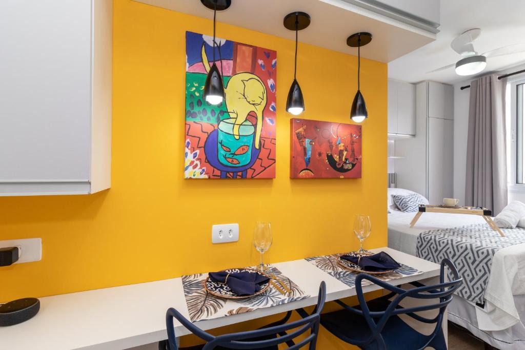 Bras Apartment | Yellow Brás