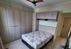 Air Conditioned Apartment 1 and a half blocks from the Beach in Praia Grande