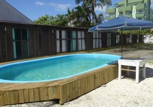 Hostel e Quarto Camping Bombinhas in Bombinhas