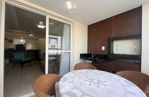 Capao da Canoa Apartment | Ótima Localização! Apartamento De Frente No Centro De Capão Da Canoa