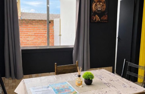 Santos Dumont Apartment | 10 - Casa completa com piscina, Wi-Fi e Garagem