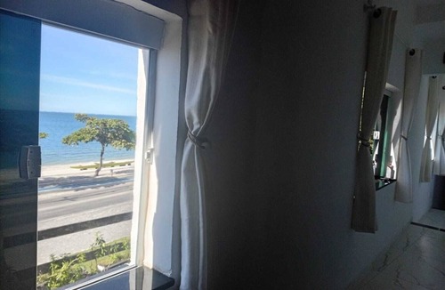 Iguaba Grande Apartment | 2-BEDROOM GROUND FLOOR APARTMENT WITH EXCLUSIVE WALKWAY TO THE BEACHFRONT
