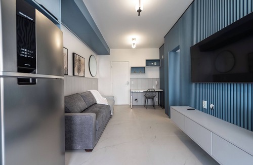 Central Zone Apartment | 22 Rosemari's Apartments: Sophistication with Garage, Pool, and Gym