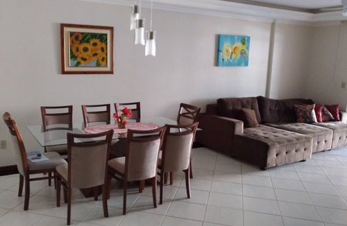 Andorinha Apartment | 3 bedrooms 3 air wifi large balcony with beautiful sea view 80 meters from the beach