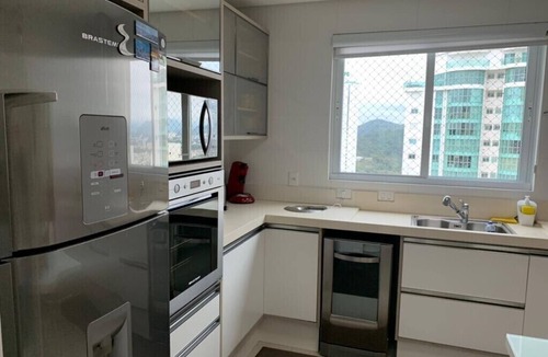 Barra Sul Apartment | 4-suite apartment with complete leisure facilities.