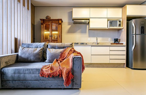 Centro Apartment | 450m Shopping | Dining | Pool #CA25