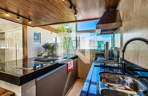 Enseada Apartment | 5 minutes from Enseada beach. Apartment for family and friends.