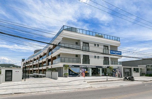 Carvoeira Apartment | 500m da UFSC | Smart TV de 43" #CARV05