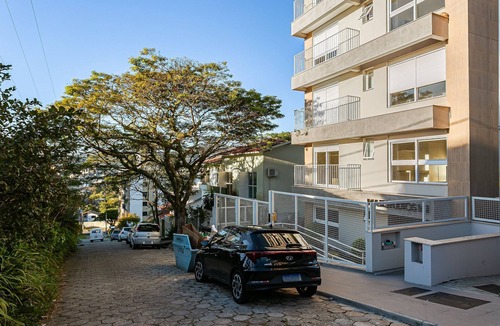 Carvoeira Apartment | 500m from UFSC | 32" Smart TV #CARV04