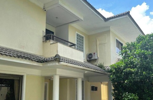 Barra da Tijuca House | 590 m² mansion in the most prestigious area of ​Barra da Tijuca - 12-minute walk to the beach.