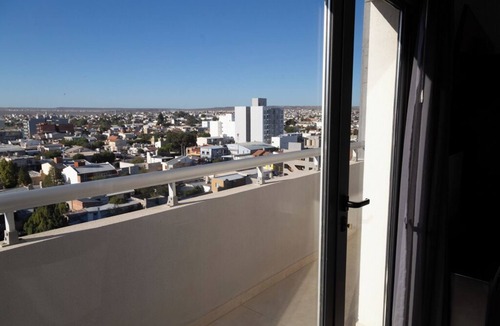 Puerto Madryn Apartment | 7th floor with sea view - Bright apartment for 2