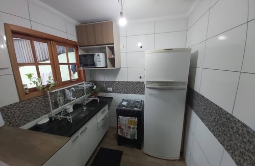 Sao Paulo House | A comfortable house with 2 garages and 2 bedrooms.