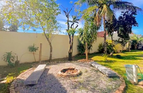 Itaguai House | A refuge on the Green Coast. Fire pit-Pool-Nature