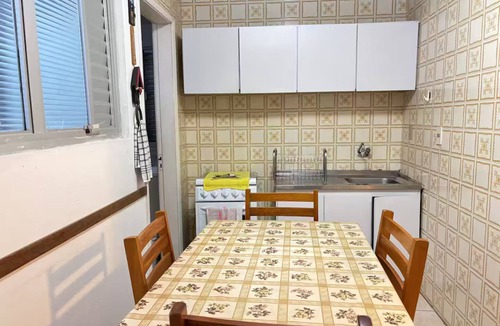 Centro Apartment | A short walk from the beach, between Av. Atlantic and Brazil