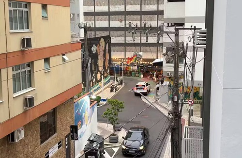 Centro Apartment | A short walk from the beach, between Av. Atlantic and Brazil