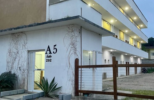 Maranduba House | A5 suites