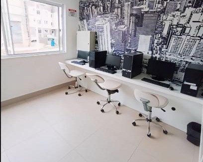 Campo Largo Apartment | Aconchegante apartamento em condomínio clube a 15 minutos do hospital do Rocio
