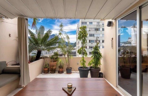 Ipanema Apartment | ADV003 Charming Penthouse with 2 suites in Ipanema