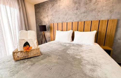 Caicara Hotel | Aloha Palace Hotel