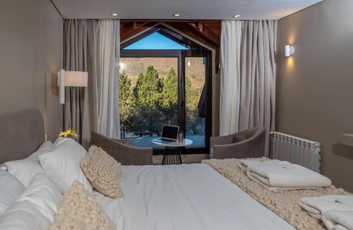 Alumine Hotel | Amérian Aluminé