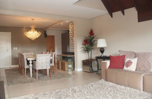 Vila Suica Apartment | Amazing Spacious Apartment in the Center of Gramado