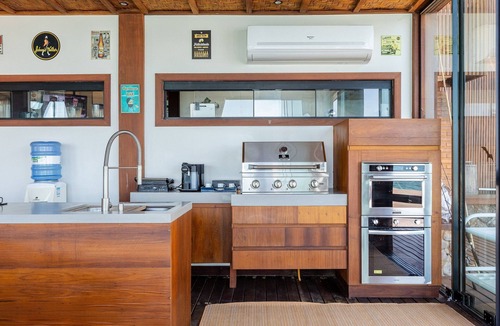 Mombaca Villa | Ang064 - Luxury oceanfront villa in Angra os Reis