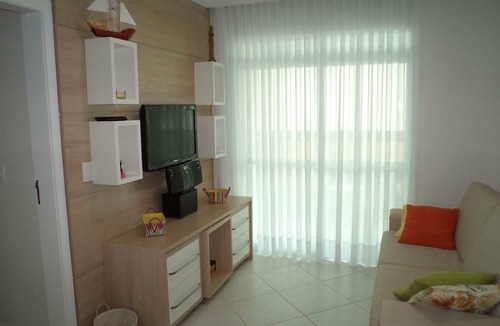 Ingleses Norte Apartment | Annual rental April to December - Fully Furnished