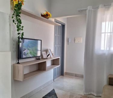 Parque Sagrada Familia Apartment | Apê térreo aconchegante - AC - garagem
