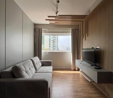 Saude Apartment | Apartamento à 5min da estação praça da árvore
