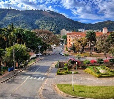 Regiao Urbana Homogenea IX Apartment | Apartamento 222 Pé na Praça 1 vaga Garagem 5 hóspedes