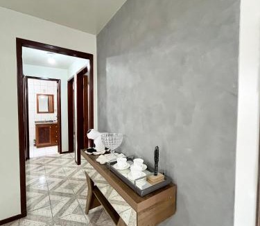 Coqueiral Apartment | Apartamento amplo próximo ao shopping JL