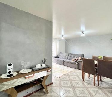 Coqueiral Apartment | Apartamento amplo próximo ao shopping JL