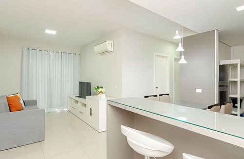 Matriz Apartment | Apartamento com Vista do 22º Andar, Piscina Aquecida e Garagem | Batel, Curitiba