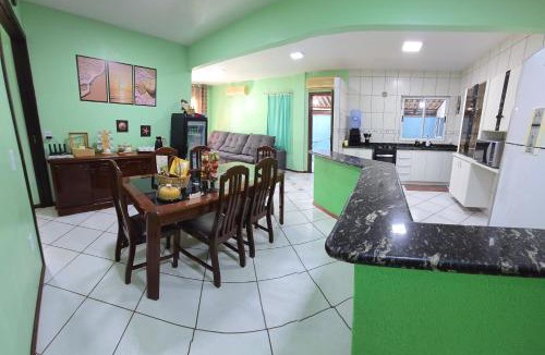Ze Amandio Apartment | Apartamento Completo na Praia de Bombas - 3 quartos - 10 pessoas