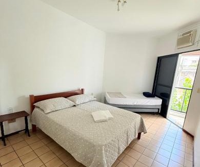 Canasvieiras Apartment | Apartamento Pé na Areia - 2 Quartos - Acesso Privativo à Praia - Ideal para Famílias