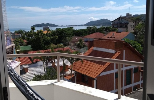 Cachoeira do Bom Jesus Apartment | Apartment on Florianópolis beach with sea and mountain views, just steps from the sand.