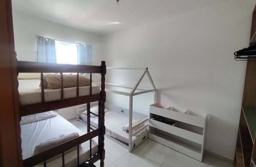 Italia Apartment | Apartment near the airport and BR 376 highway.