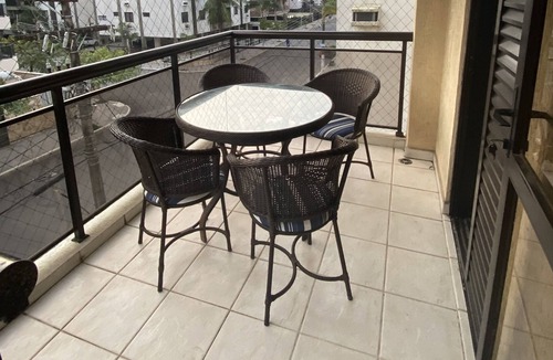 Enseada Apartment | Apartment in Guarujá 400 meters from Praia - Modern and Renovated