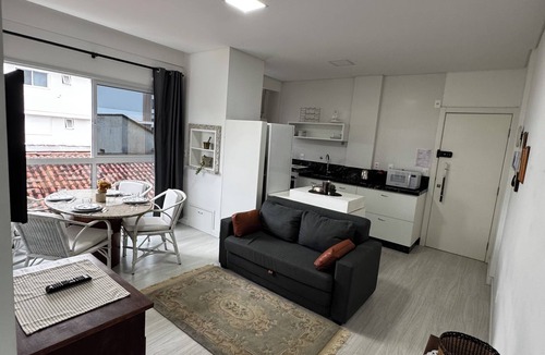 Canasvieiras Apartment | Apartment in Jurerê, just 100 meters from the beach.
