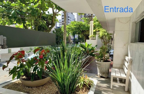 Centro Apartment | Apartment in Pitangueiras, Guarujá, 140m2