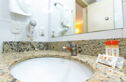 Centro Hotel | Apartment-Style Room Ideal for Sightseeing Trips Around Porto Alegre