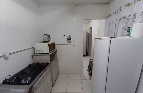 Cidade Nova Apartment | Apartment with a kitchen as well. With Parking