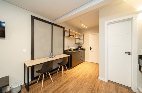 Anita Garibaldi Apartment | Apez Smart Studio