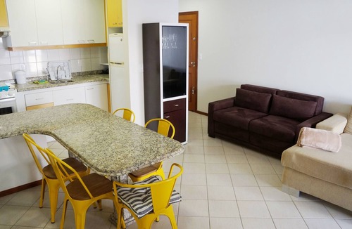 Cachoeira do Bom Jesus Apartment | Apt 02 bedroom, with pool, 150 m. of the sea, check it out!